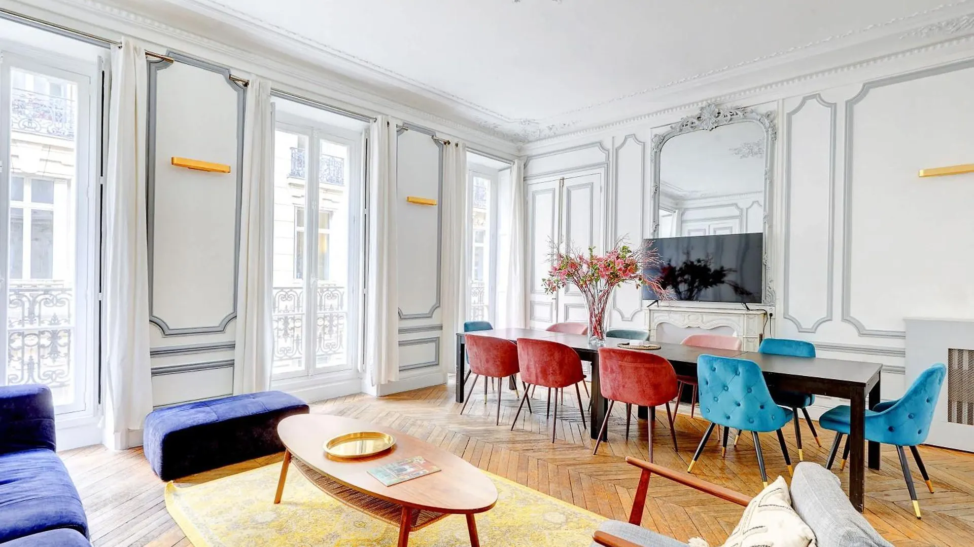 L\'Elegance Parisienne Au Coeur Des Champs-Elysees location